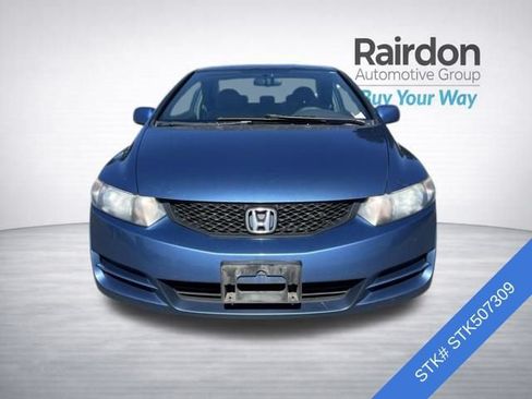 Used 2011 Honda Civic LX image 2