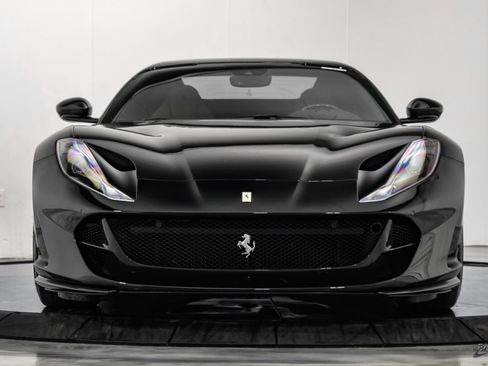 Used 2022 Ferrari 812 GTS RWD image 37