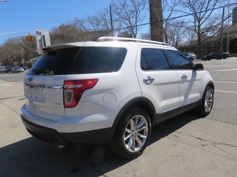 Used 2015 Ford Explorer Limited w/ Equipment Group 302A image 4
