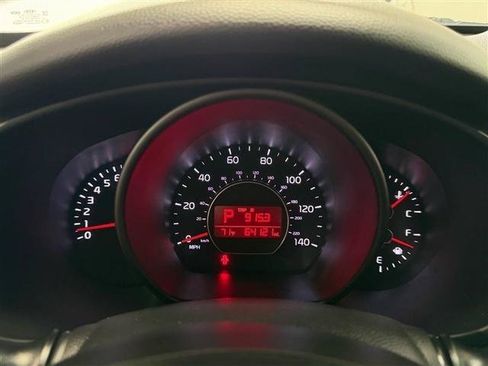 Used 2016 Kia Soul + w/ Designer's Package FWD image 20