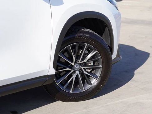 Used 2026 Lexus NX 350 AWD image 9
