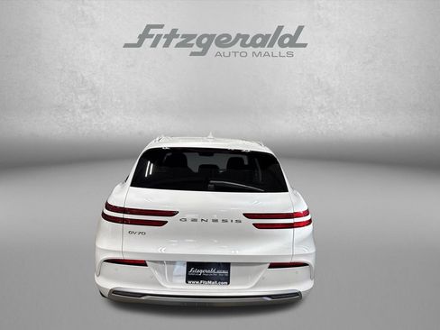 Used 2025 Genesis Electrified GV70 w/ Prestige Package AWD/4WD image 6
