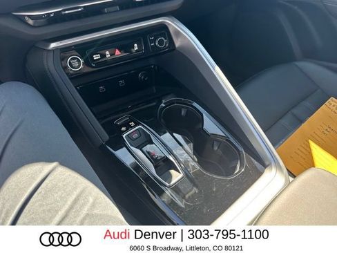 Used 2025 Audi Q5 Premium w/ Convenience Package AWD/4WD image 8