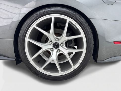 Used 2019 Ford Mustang GT RWD image 44