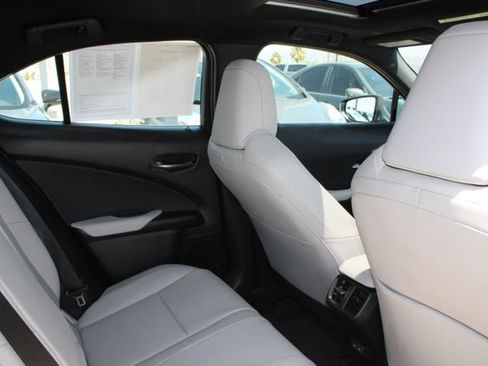 Used 2025 Lexus UX 300h FWD image 7