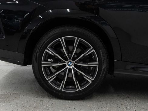 Used 2025 BMW X6 xDrive40i w/ Climate Comfort Package AWD/4WD image 43