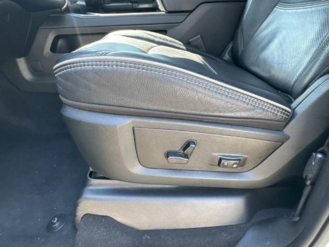 Used 2024 RAM 2500 Limited AWD/4WD image 23