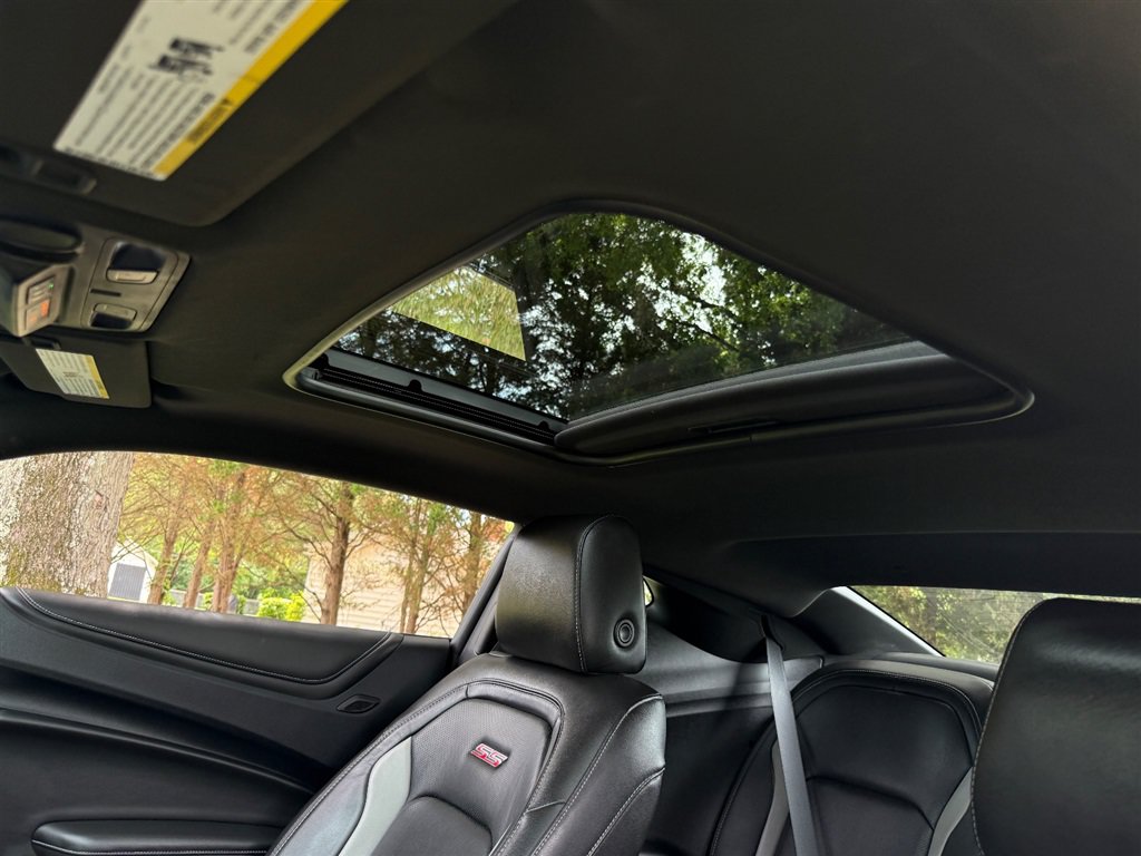 Used 2021 Chevrolet Camaro SS RWD image 57
