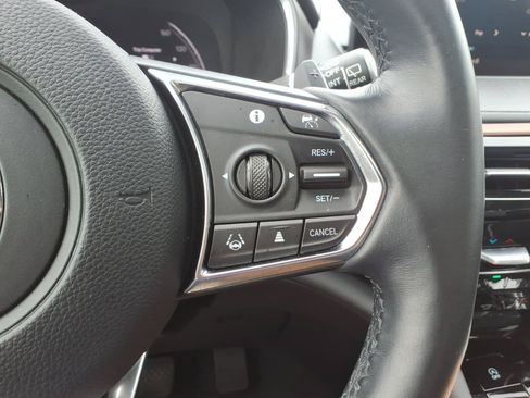 Used 2022 Acura MDX SH-AWD image 18