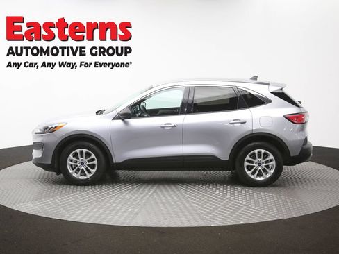 Used 2022 Ford Escape SE FWD image 61