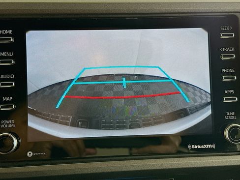 Used 2021 Toyota Tacoma TRD Off-Road image 21