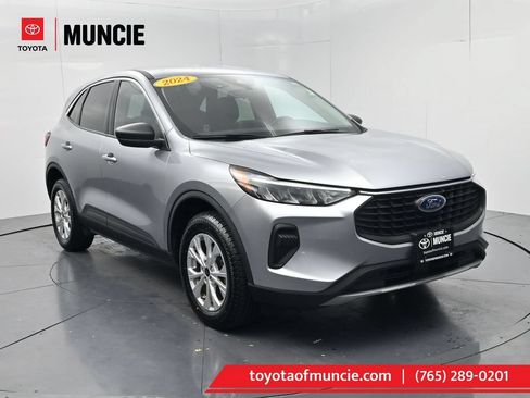 Used 2024 Ford Escape Active AWD/4WD image 1