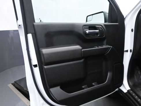 Used 2024 Chevrolet Silverado 1500 W/T w/ Trailering Package AWD/4WD image 12
