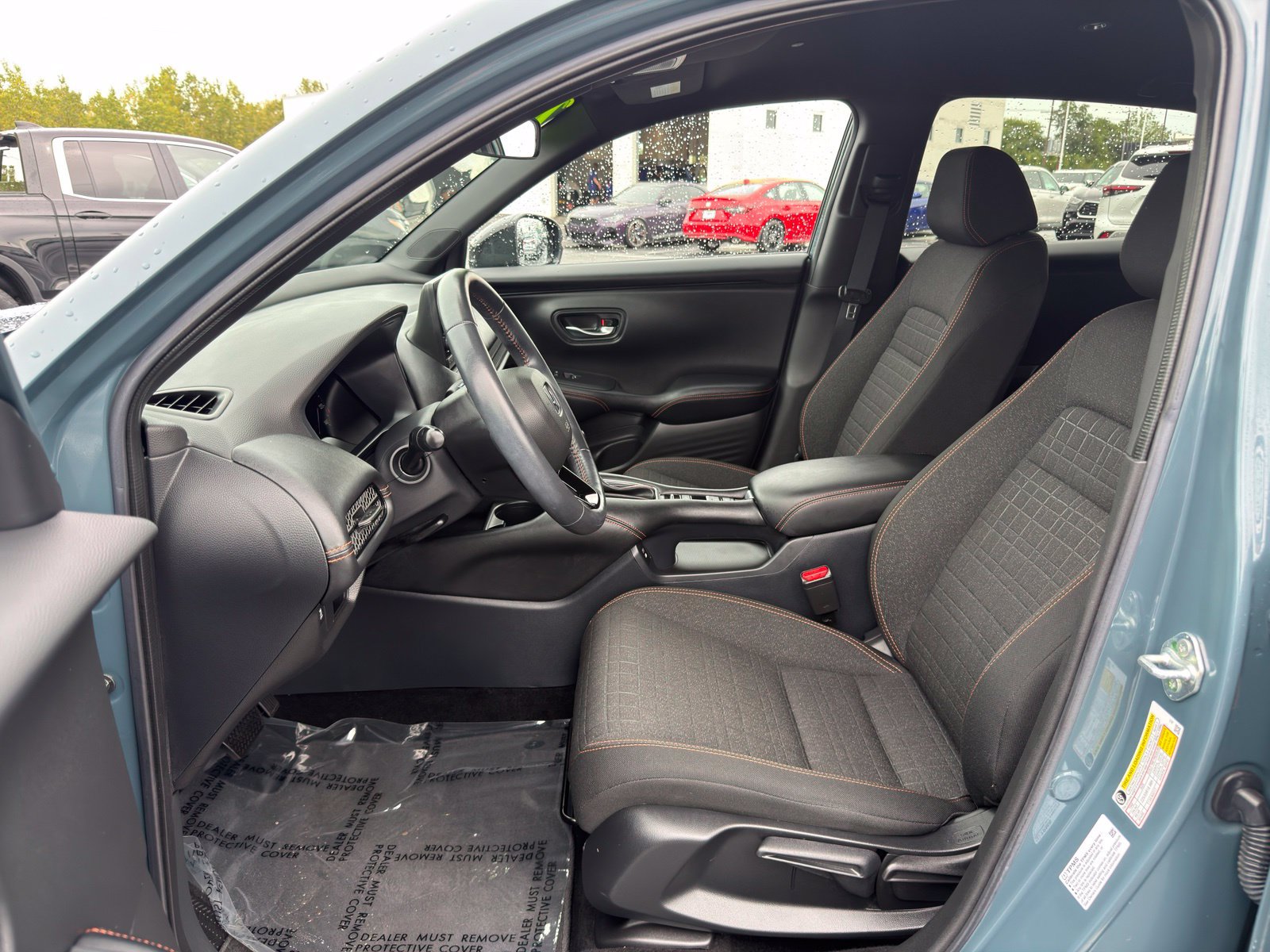 Used 2025 Honda HR-V Sport image 9