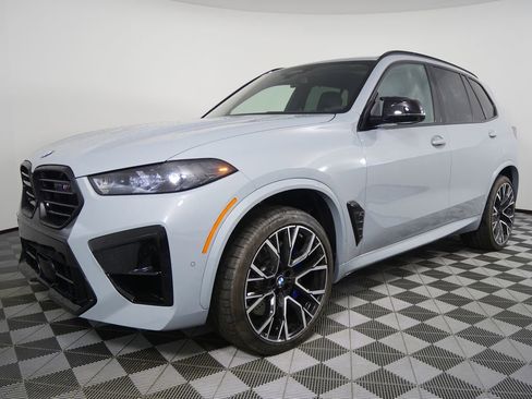 New 2026 BMW X5 M Competition w/ Executive Package image 7