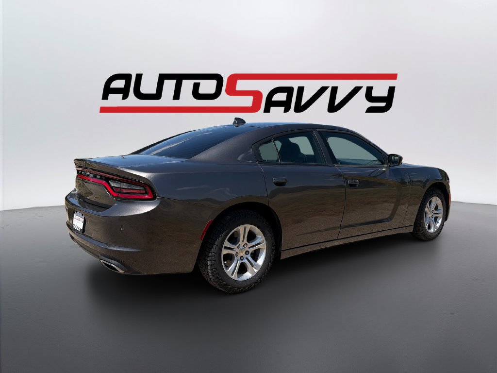 Used 2023 Dodge Charger SXT RWD image 5