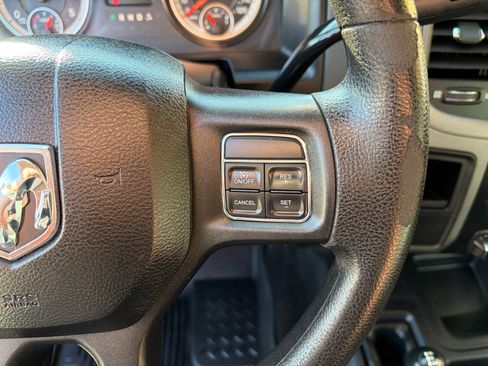 Used 2017 RAM 3500 Tradesman w/ Chrome Appearance Group image 15