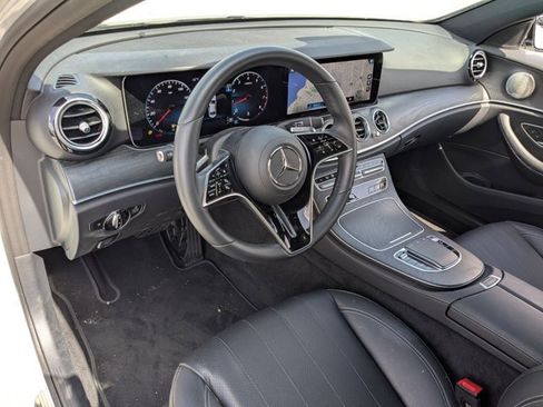 Used 2023 Mercedes-Benz E 350 Sedan image 9