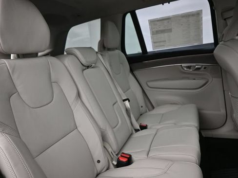 New 2026 Volvo XC90 T8 Ultra w/ Protection Package Premier AWD/4WD image 34