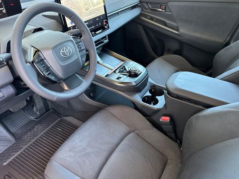 New 2026 Toyota C-HR AWD/4WD image 11