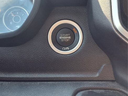 Used 2020 RAM 1500 Big Horn AWD/4WD image 8