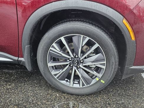 New 2026 INFINITI QX60 Luxe image 9