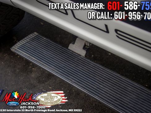 Used 2023 Ford F150 Lariat w/ Max Trailer Tow Package image 13