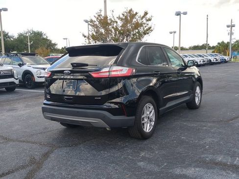 Used 2023 Ford Edge SEL AWD/4WD image 6