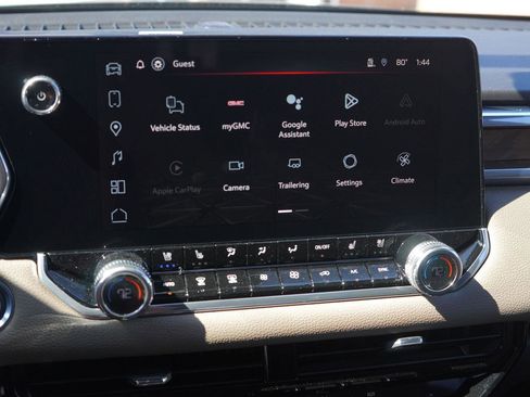 New 2026 GMC Canyon Denali w/ LPO, Denali Black Edition image 17