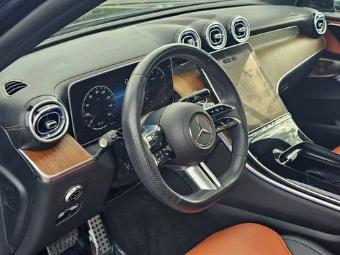 Certified 2023 Mercedes-Benz GLC 300 4MATIC image 17
