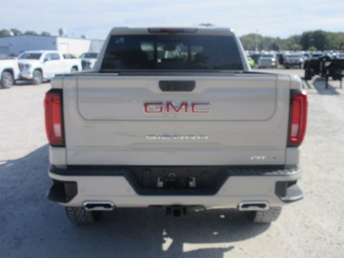 New 2026 GMC Sierra 1500 AT4 w/ AT4 Premium Package image 6