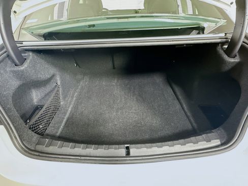 Used 2025 BMW 330i Sedan RWD image 30