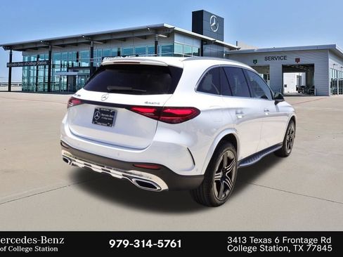 Certified 2024 Mercedes-Benz GLC 300 4MATIC image 7