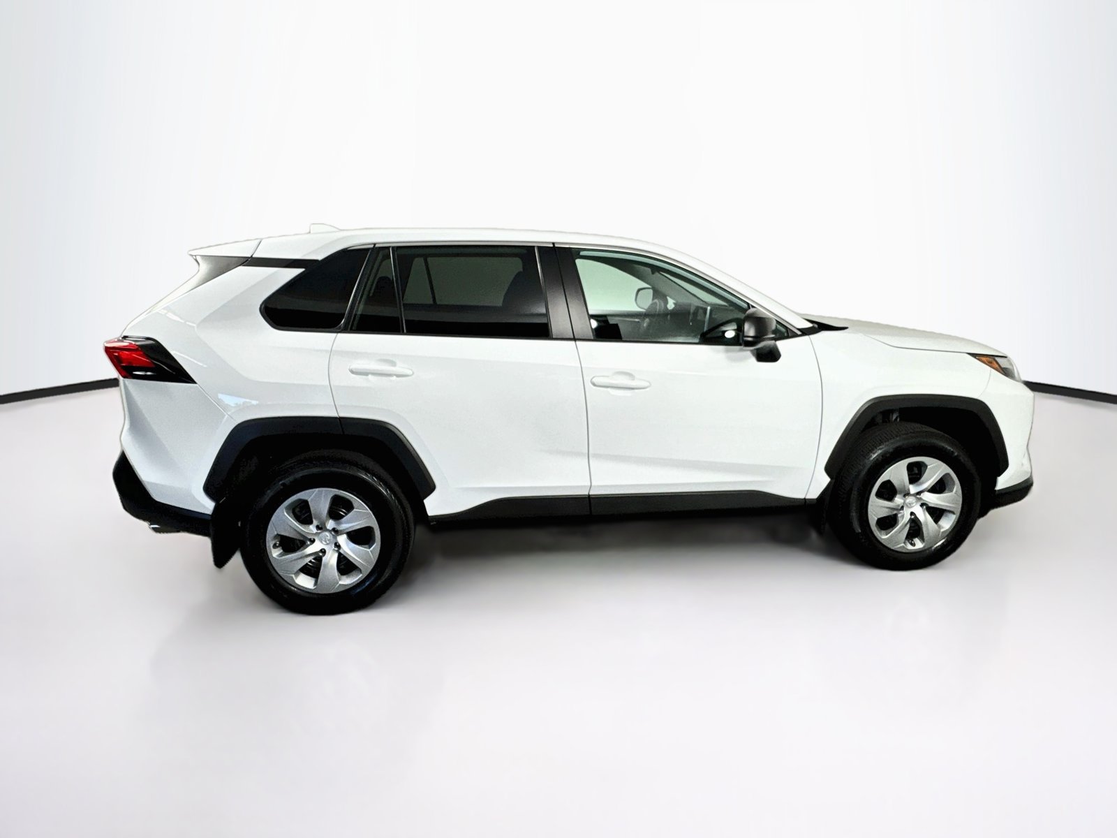 Certified 2023 Toyota RAV4 LE AWD/4WD image 7