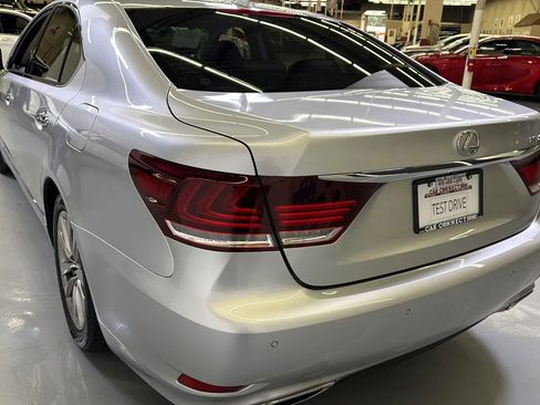 Used 2015 Lexus LS 460 image 6