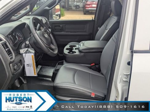 New 2024 RAM 3500 Tradesman w/ Chrome Appearance Group image 14