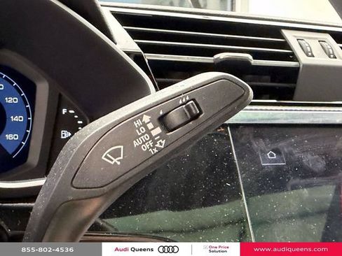Used 2025 Audi Q3 2.0T Premium w/ Convenience Package AWD/4WD image 25