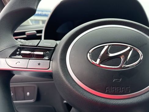 Used 2022 Hyundai Tucson SE image 31