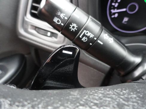 Used 2019 Honda HR-V Sport image 22