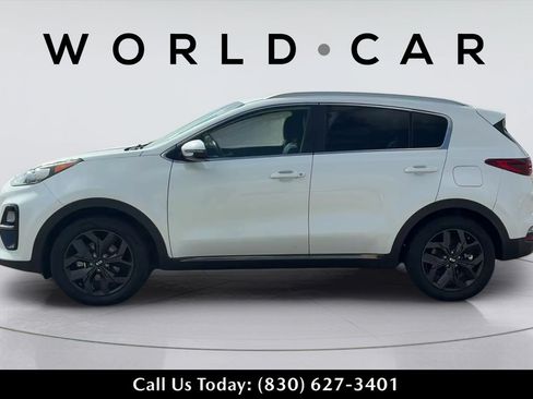 Used 2020 Kia Sportage S FWD image 12