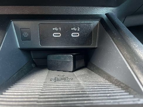 Used 2026 Nissan Kicks SV FWD image 27