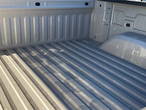 New 2026 Chevrolet Silverado 1500 Custom Trail Boss w/ LPO, Dark Essentials Package image 32