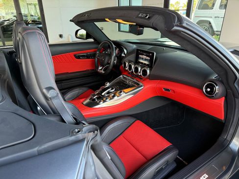 Used 2018 Mercedes-Benz AMG GT C image 54
