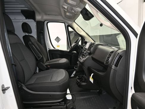 Used 2026 RAM ProMaster 1500 FWD image 35