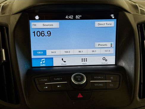 Used 2019 Ford Escape SE FWD image 17