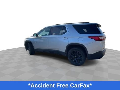 Used 2020 Chevrolet Traverse LT w/ LPO, Blackout Package image 7