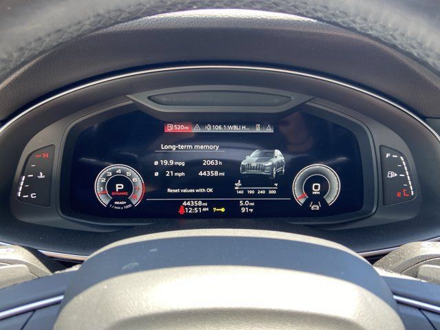 Certified 2022 Audi Q7 3.0T Premium Plus AWD/4WD image 17