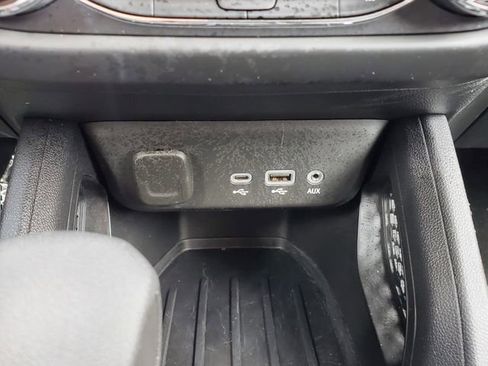 Certified 2023 Chevrolet TrailBlazer LT image 30