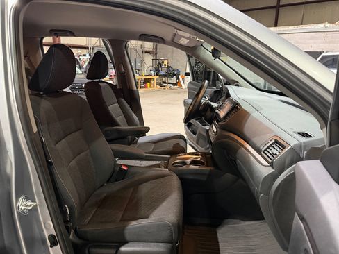 Used 2023 Honda Ridgeline Sport image 26
