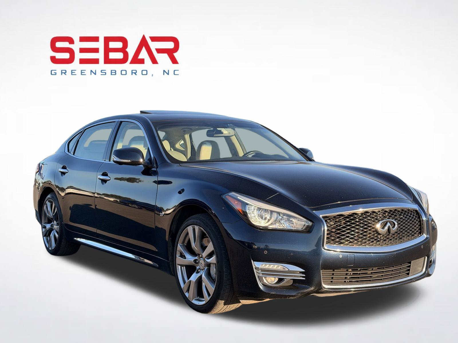 Used 2015 INFINITI Q70 L 3.7 w/ Deluxe Touring Package RWD image 7